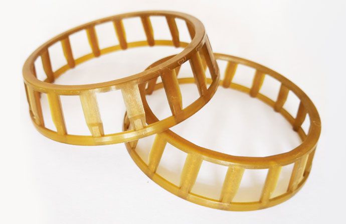 Copper bearing retainer
